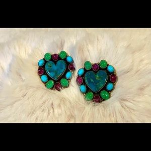Vintage REAL southwest turquoise post earrings.